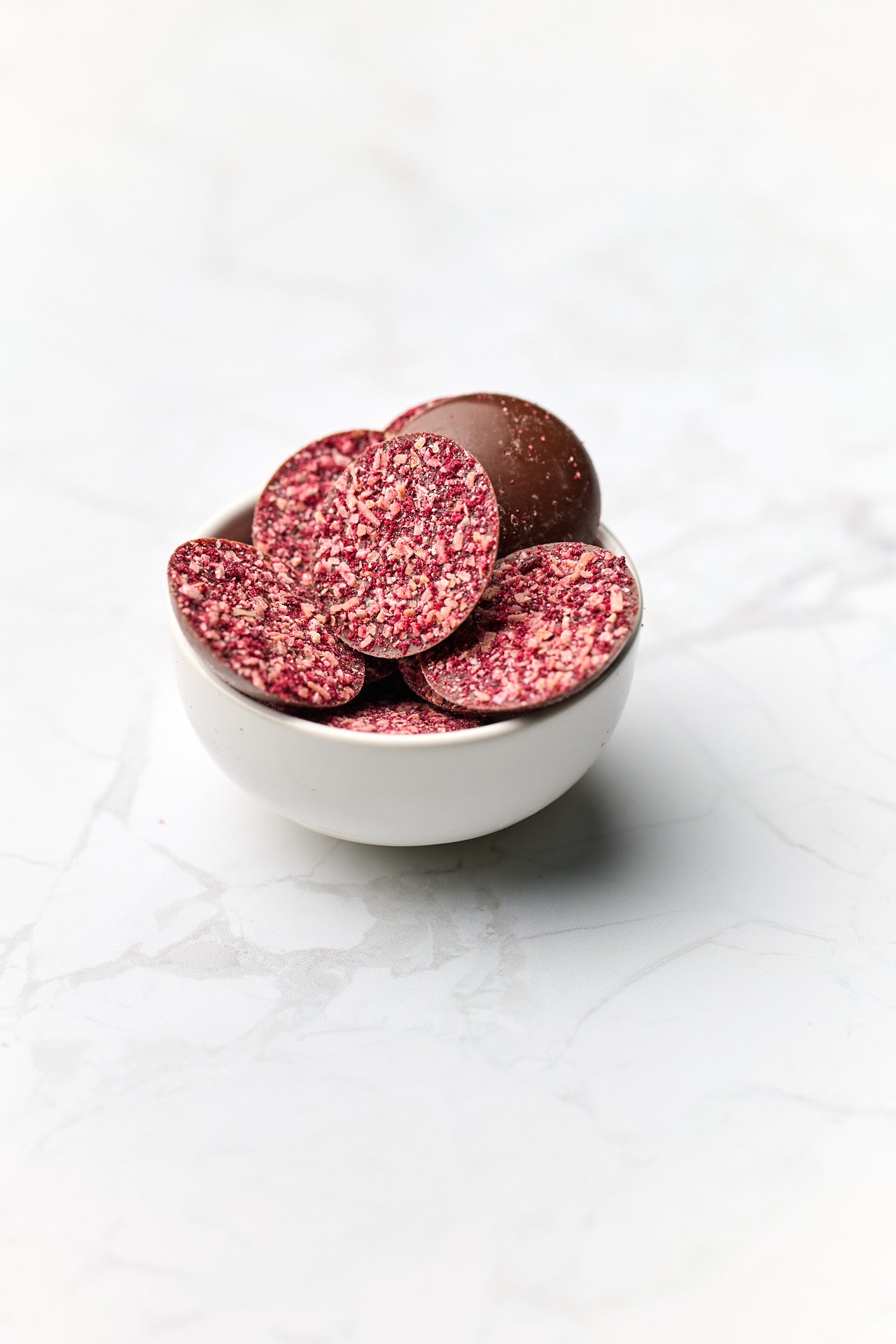 Tube | Daily Dose | Coconut Cherry | Milk Chocolate | 42% cacao | 200g